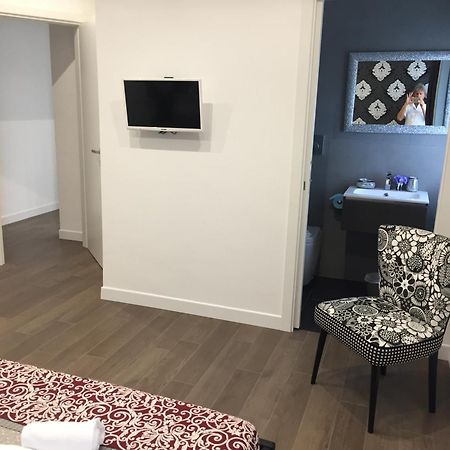 Suite Colosseo Apt. Rome Bagian luar foto